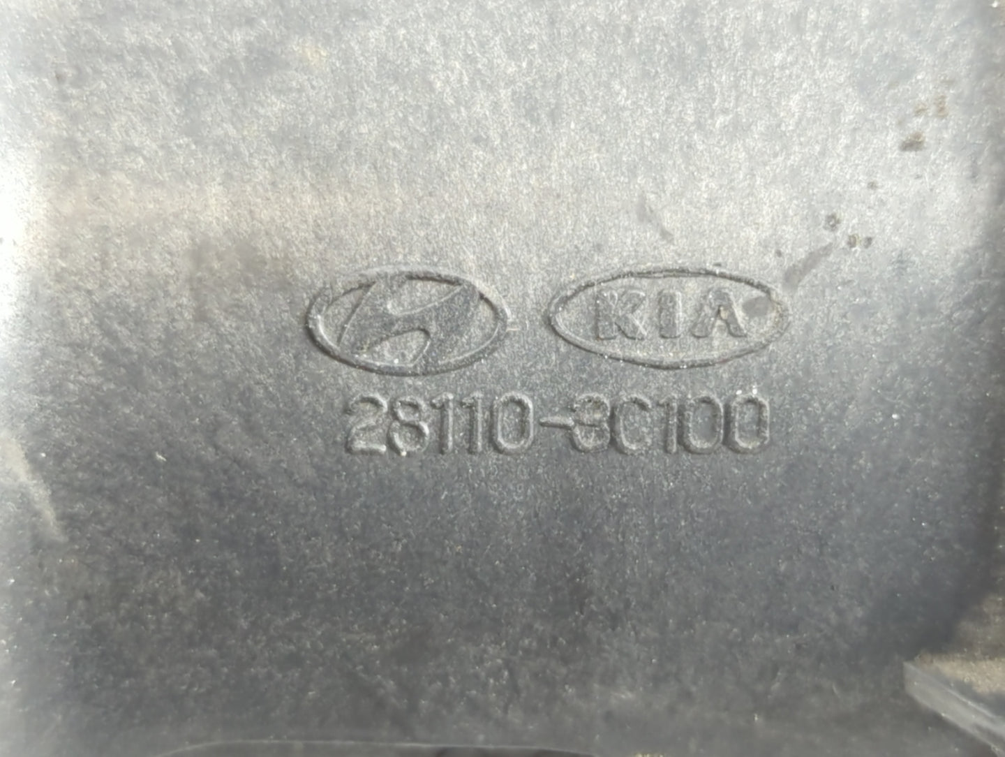 2009-2011 Hyundai Genesis Mass Air Flow Meter Maf - Oemusedautoparts1.com