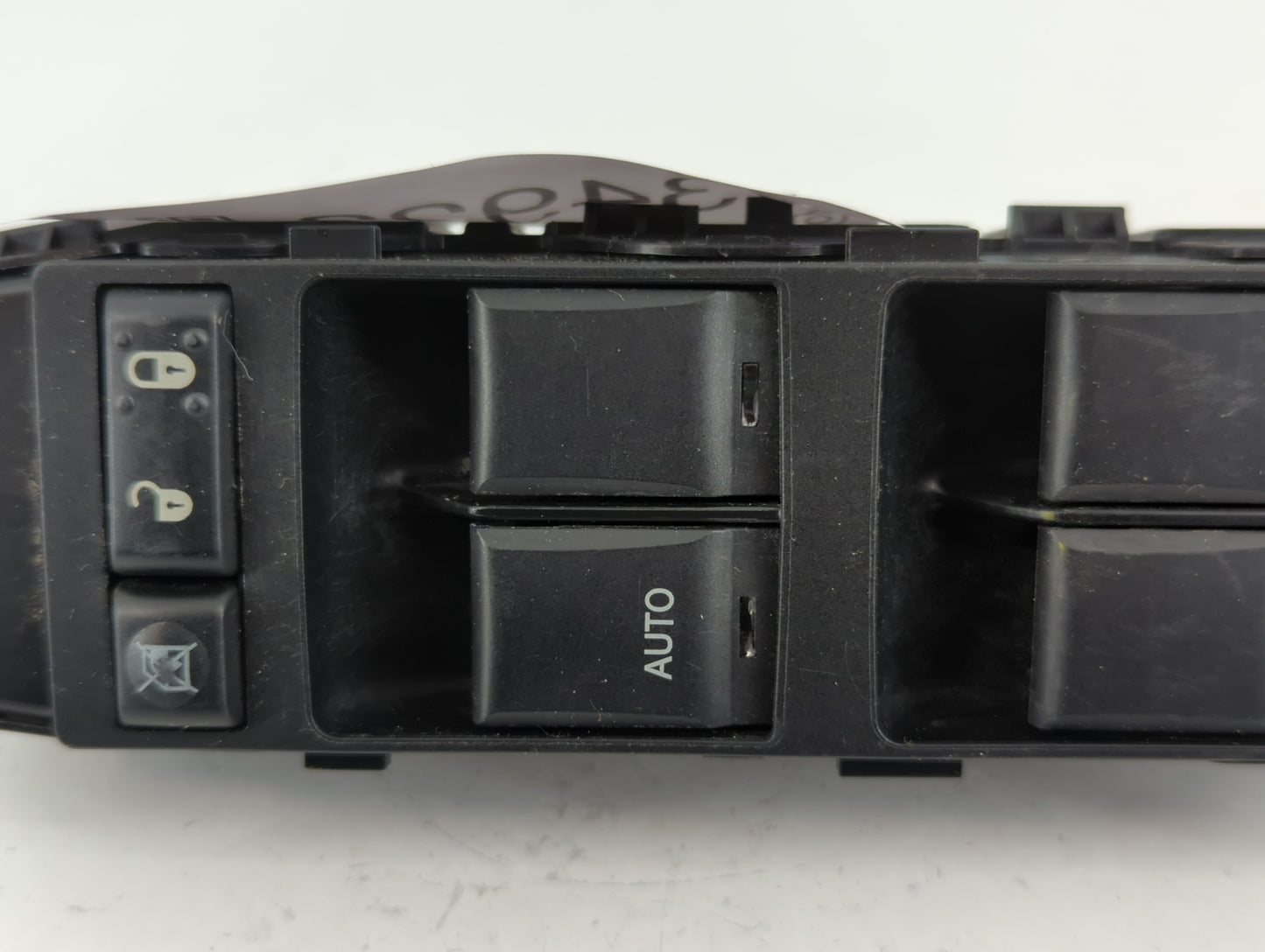 2007-2010 Dodge Caliber Master Power Window Switch Replacement Driver Side Left P/N:213202 1 56040691AD/B Fits OEM Used Auto Parts - Oemusedautoparts1.com