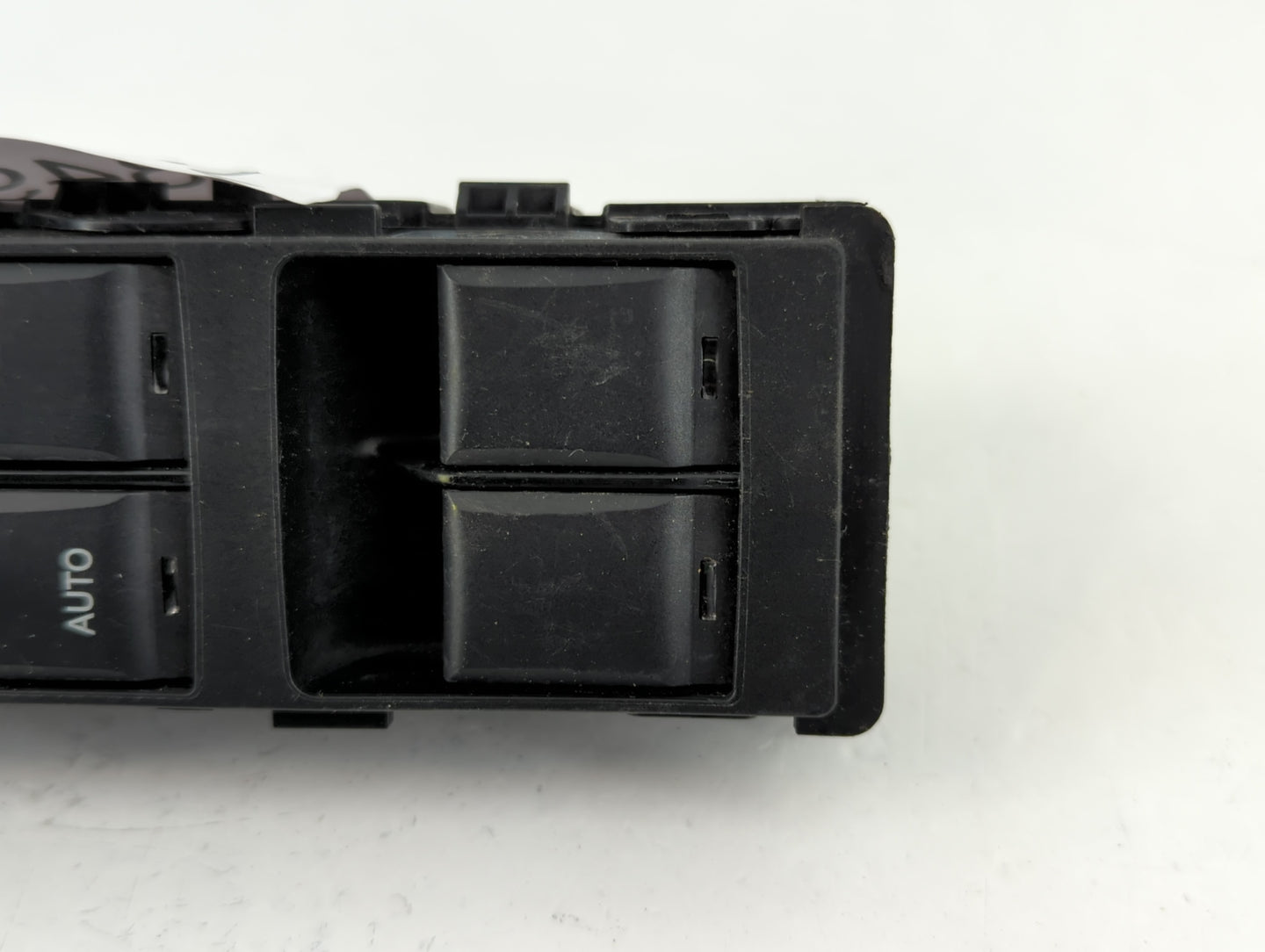 2007-2010 Dodge Caliber Master Power Window Switch Replacement Driver Side Left P/N:213202 1 56040691AD/B Fits OEM Used Auto Parts - Oemusedautoparts1.com
