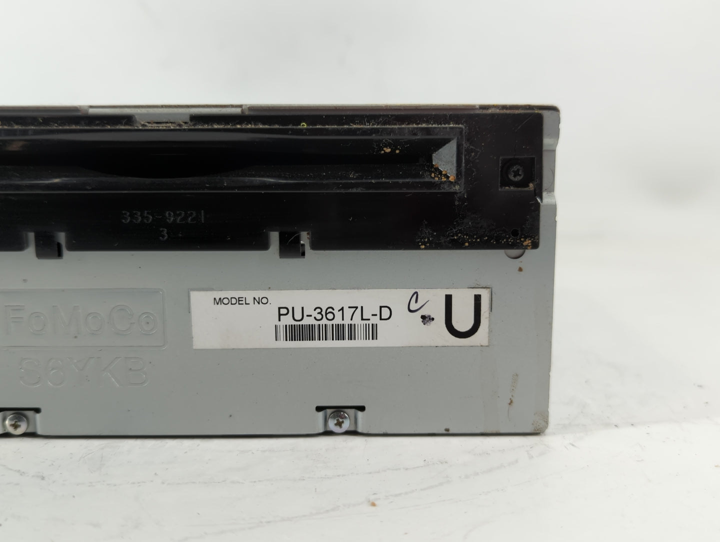 2013 Ford Explorer Radio AM FM Cd Player Receiver Replacement P/N:DB5T19C107FD PU-3617L-D, A12667137 Fits OEM Used Auto Parts - Oemusedautoparts1.com