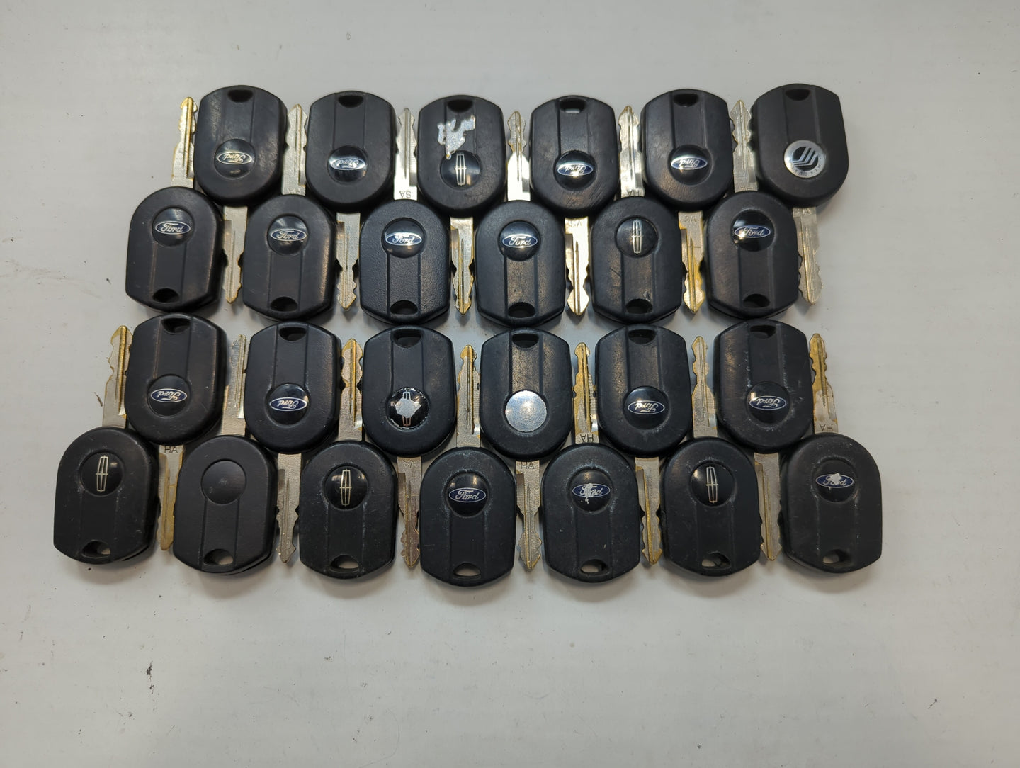Lot of 25 Ford Keyless Entry Remote Fob OUCD6000022 MIXED PART NUMBERS - Oemusedautoparts1.com