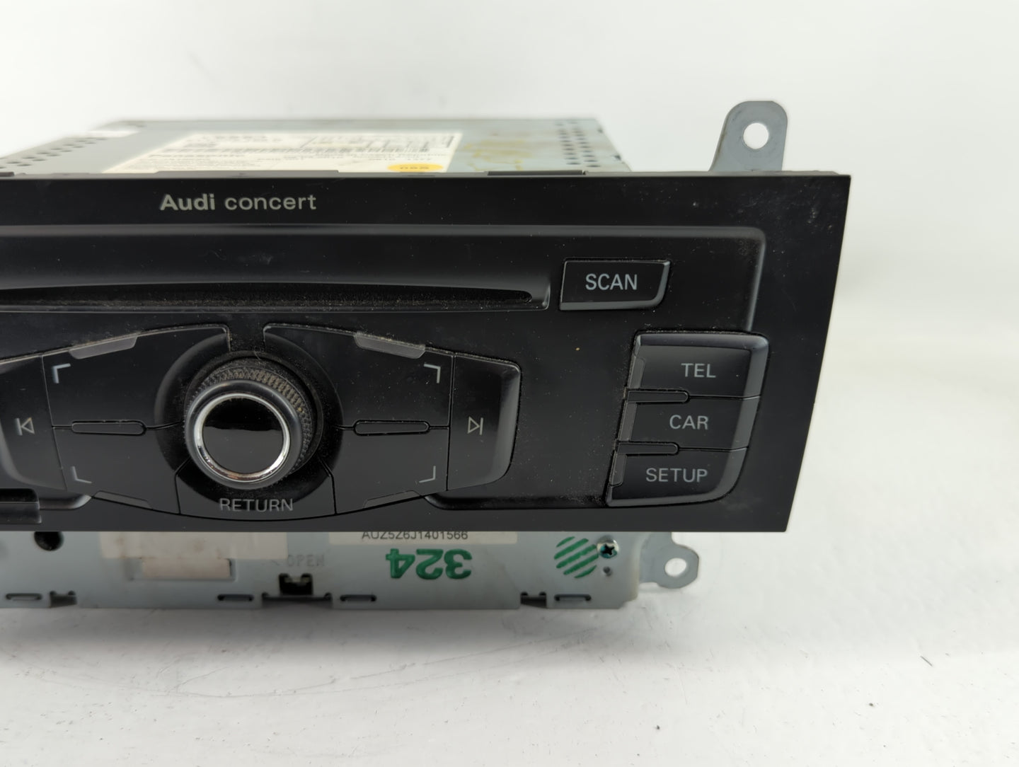 2010-2012 Audi A4 Radio AM FM Cd Player Receiver Replacement P/N:8T1 035 186 R Fits Fits 2010 2011 2012 2013 2014 2015 2016 2017 OEM Used Auto Parts - Oemusedautoparts1.com