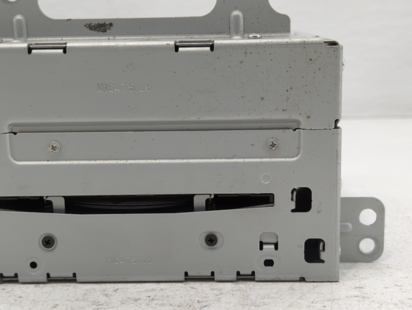 2010 Gmc Terrain Radio AM FM Cd Player Receiver Replacement P/N:20907419 Fits Fits 2011 OEM Used Auto Parts - Oemusedautoparts1.com