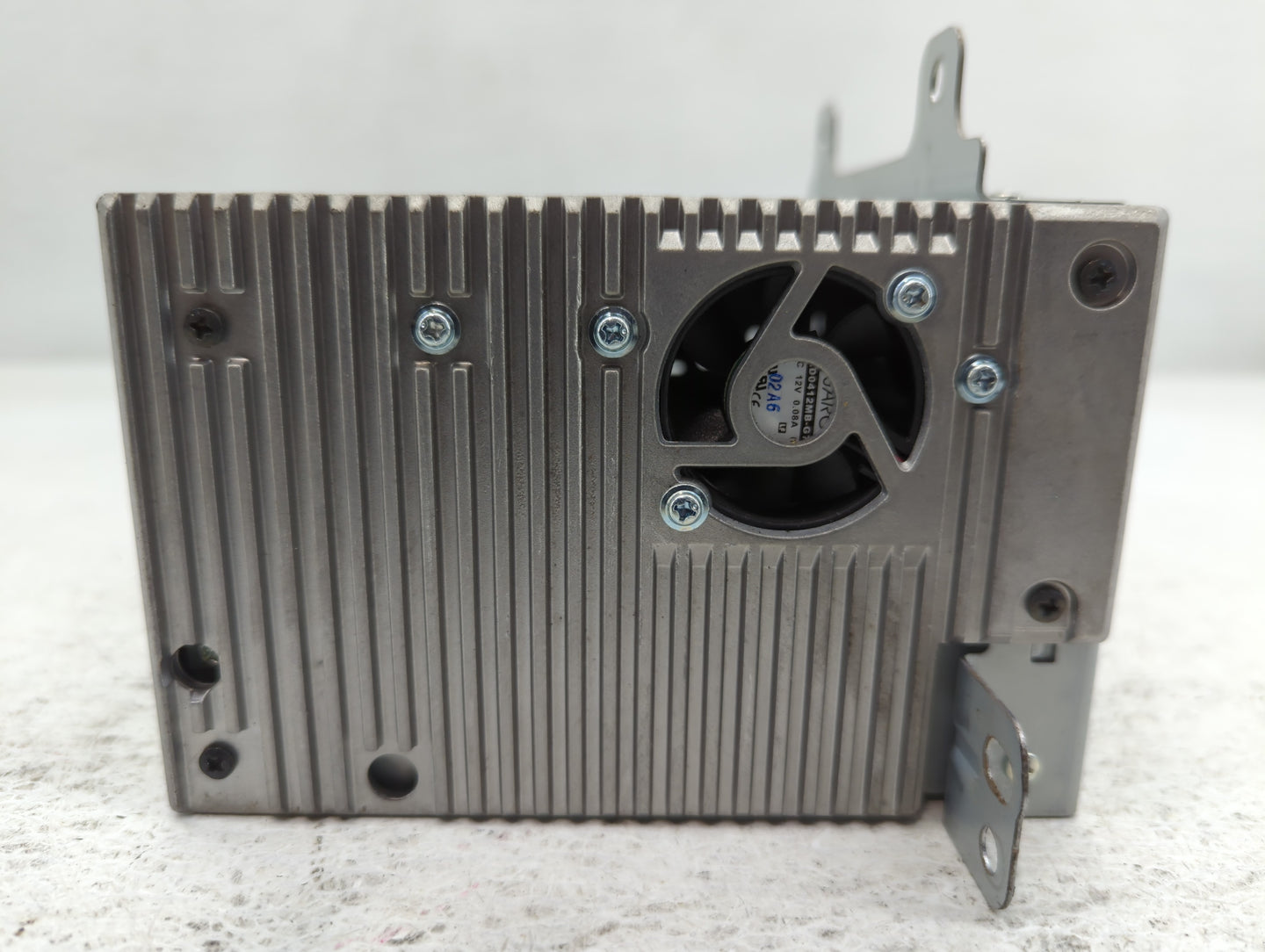 2010 Gmc Terrain Radio AM FM Cd Player Receiver Replacement P/N:20907419 Fits Fits 2011 OEM Used Auto Parts - Oemusedautoparts1.com