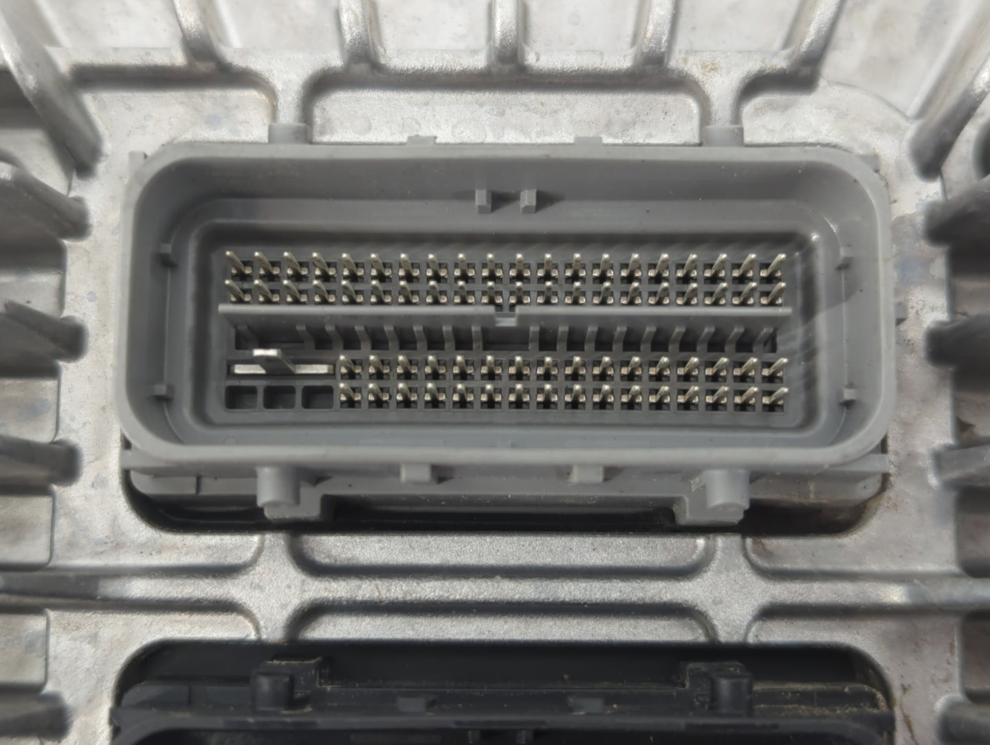 2013-2016 Buick Lacrosse PCM Engine Control Computer ECU ECM PCU OEM P/N:12653998 Fits Fits 2013 2014 2015 2016 OEM Used Auto Parts - Oemusedautoparts1.com
