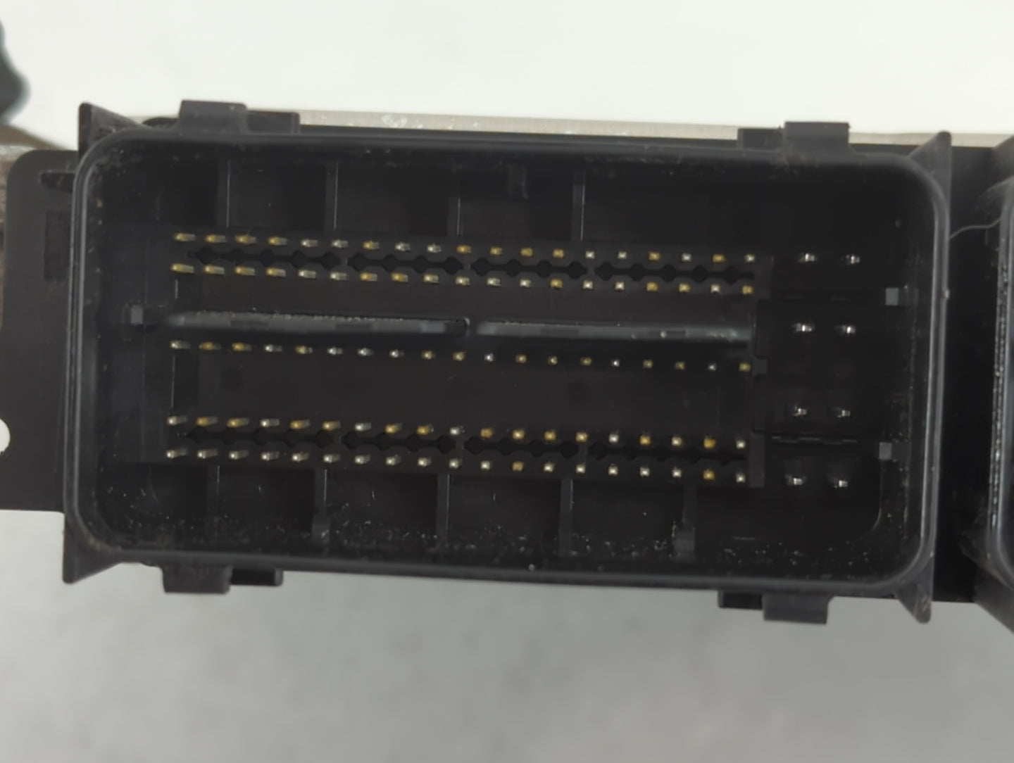 2017-2019 Ford Fusion PCM Engine Control Computer ECU ECM PCU OEM P/N:GS7A-12B684-AA HS7A-12A650-ABB Fits Fits 2017 2018 2019 OEM Used Auto Parts - Oemusedautoparts1.com
