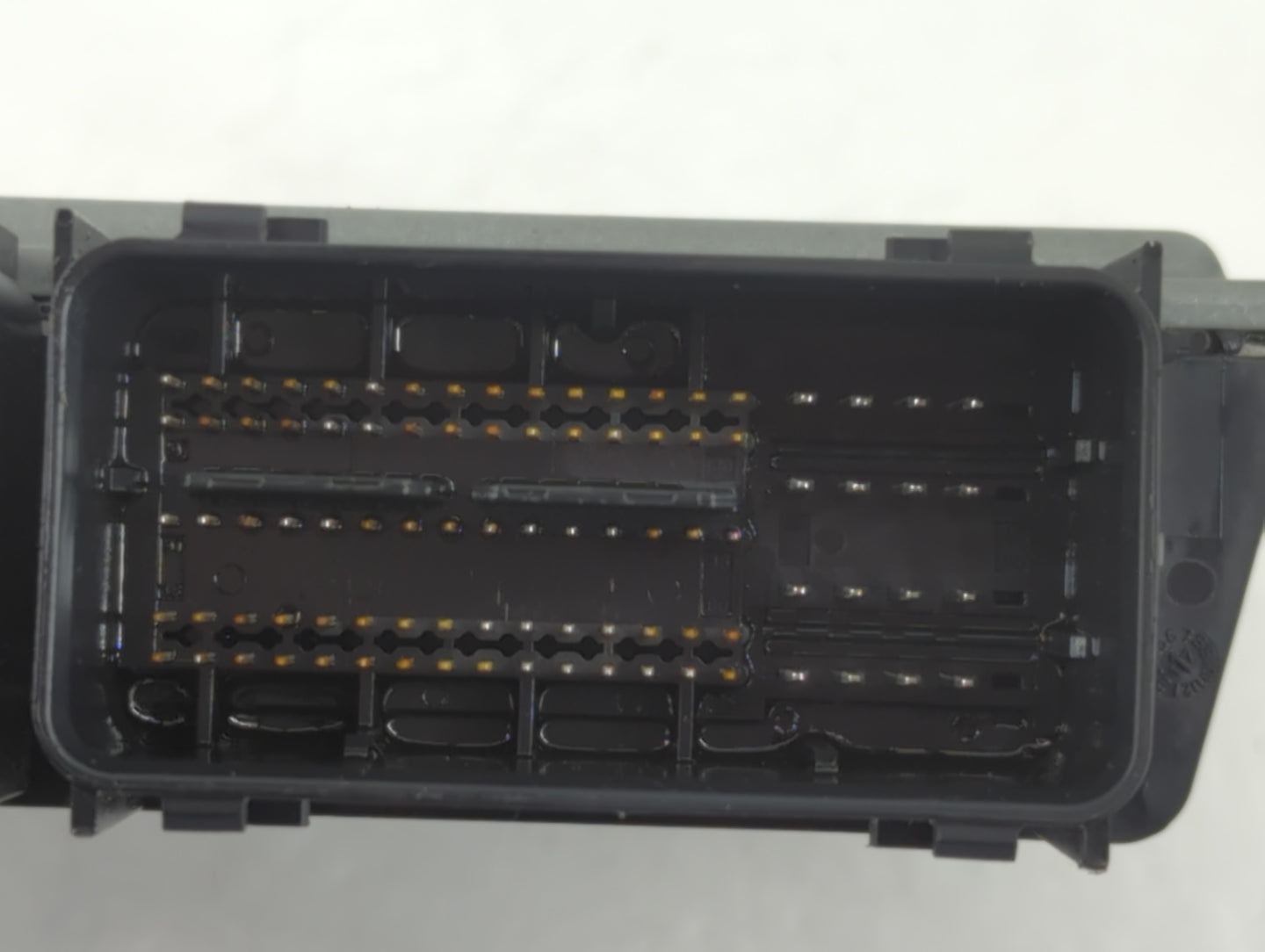 2017-2019 Ford Escape PCM Engine Control Computer ECU ECM PCU OEM P/N:FV6A-12B684-AB HJ5A-12A650-MA Fits Fits 2017 2018 2019 OEM Used Auto Parts - Oemusedautoparts1.com