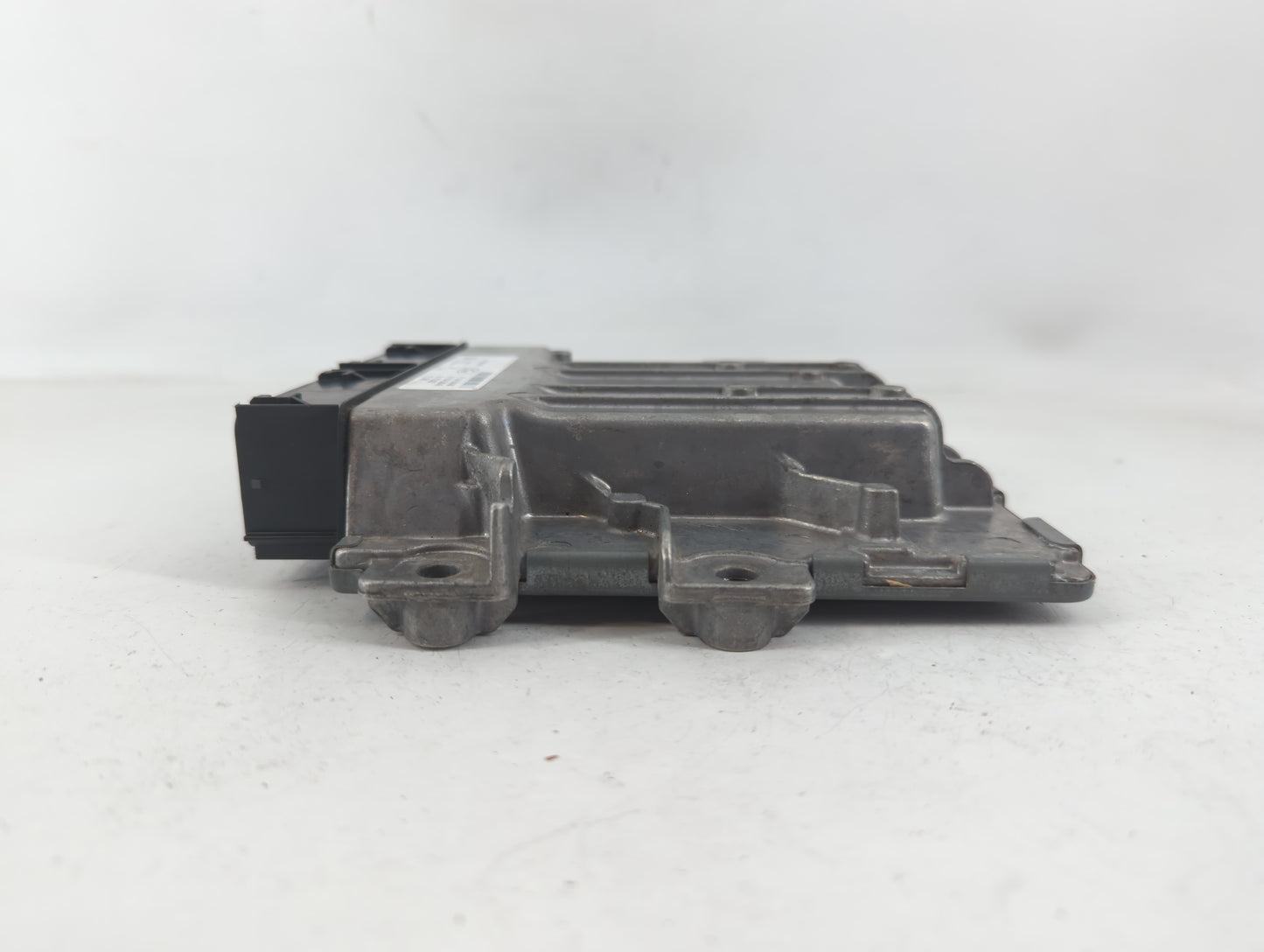 2017-2019 Ford Escape PCM Engine Control Computer ECU ECM PCU OEM P/N:FV6A-12B684-AB HJ5A-12A650-MA Fits Fits 2017 2018 2019 OEM Used Auto Parts - Oemusedautoparts1.com