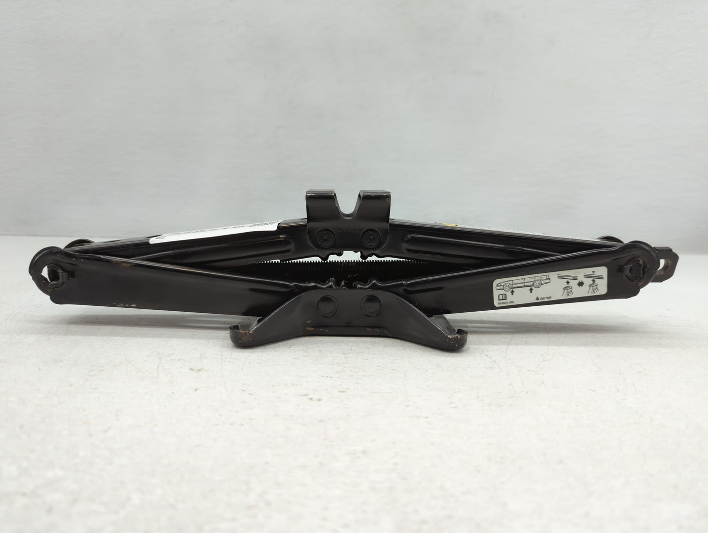 2010 Chevrolet Equinox Spare Scissor Car Jack - Oemusedautoparts1.com