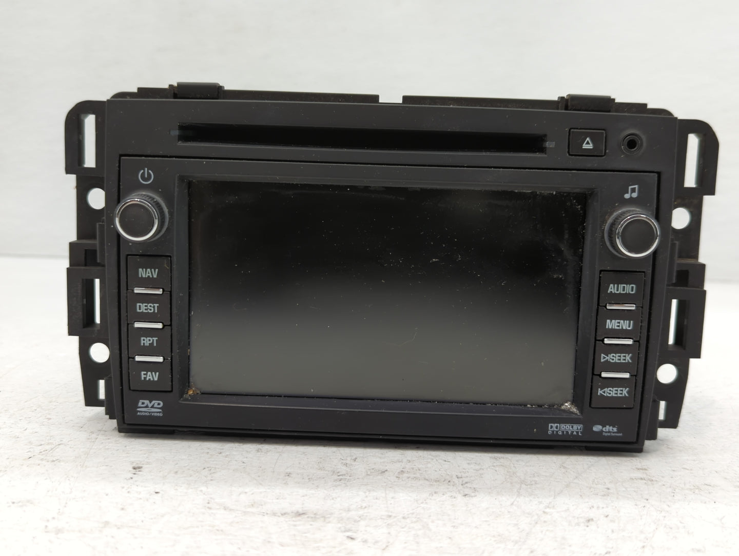 2009 Chevrolet Traverse Radio AM FM Cd Player Receiver Replacement P/N:20792738 Fits OEM Used Auto Parts - Oemusedautoparts1.com
