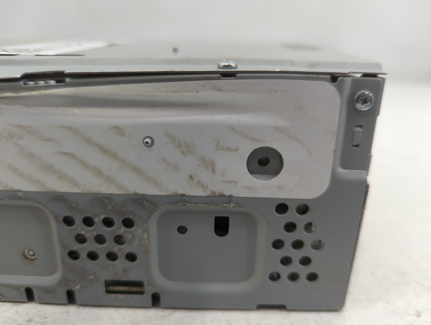 2019 Ford Escape Radio AM FM Cd Player Receiver Replacement P/N:CQ-RJ38N54M Fits OEM Used Auto Parts - Oemusedautoparts1.com