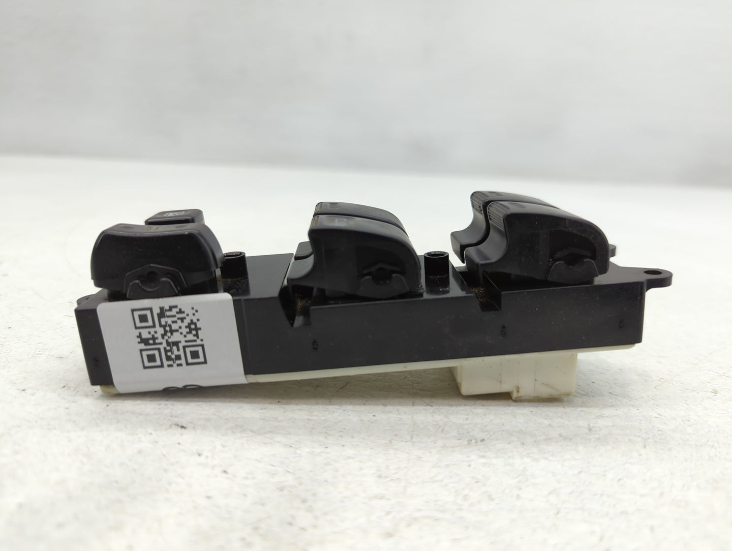 2010-2012 Audi A5 Master Power Window Switch Replacement Driver Side Left P/N:PBT-GF20 Fits Fits 2010 2011 2012 OEM Used Auto Parts - Oemusedautoparts1.com