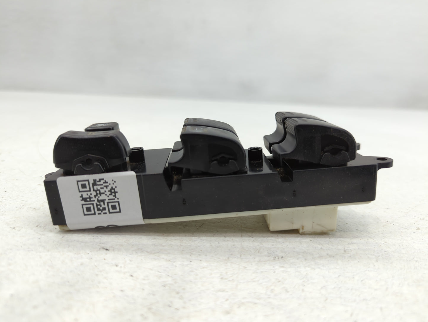 2010-2012 Audi A5 Master Power Window Switch Replacement Driver Side Left P/N:PBT-GF20 Fits Fits 2010 2011 2012 OEM Used Auto Parts - Oemusedautoparts1.com