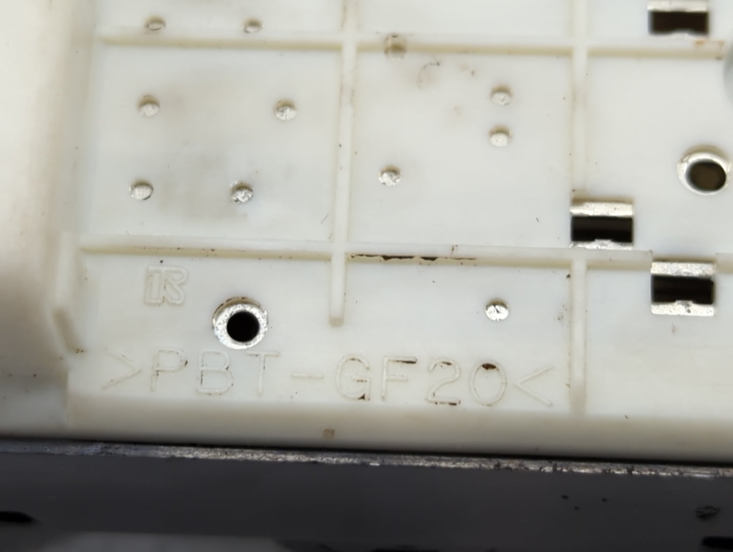 2010-2012 Audi A5 Master Power Window Switch Replacement Driver Side Left P/N:PBT-GF20 Fits Fits 2010 2011 2012 OEM Used Auto Parts - Oemusedautoparts1.com