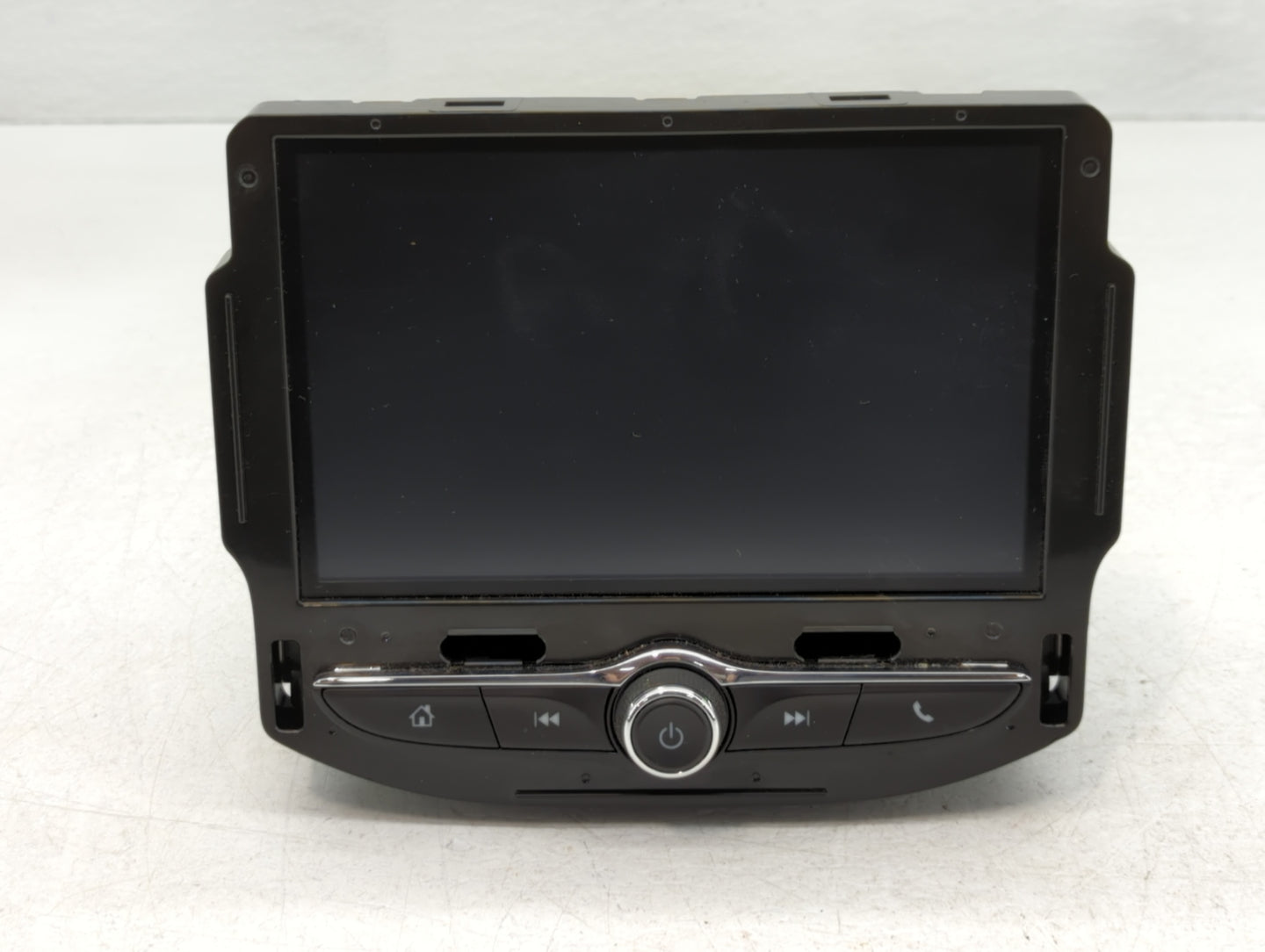 2018-2021 Chevrolet Traverse Radio AM FM Cd Player Receiver Replacement P/N:42645278 Fits Fits 2017 2018 2019 2020 2021 OEM Used Auto Parts - Oemusedautoparts1.com