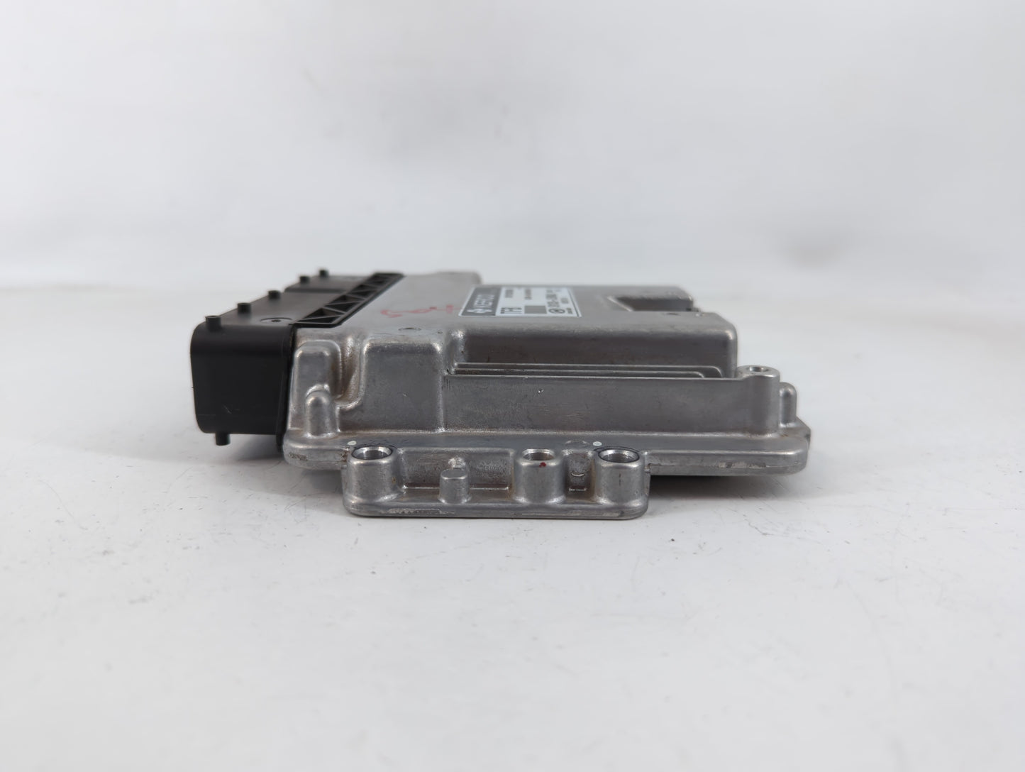 2014-2016 Hyundai Elantra PCM Engine Control Computer ECU ECM PCU OEM P/N:39135-2EMA2 Fits Fits 2014 2015 2016 OEM Used Auto Parts - Oemusedautoparts1.com