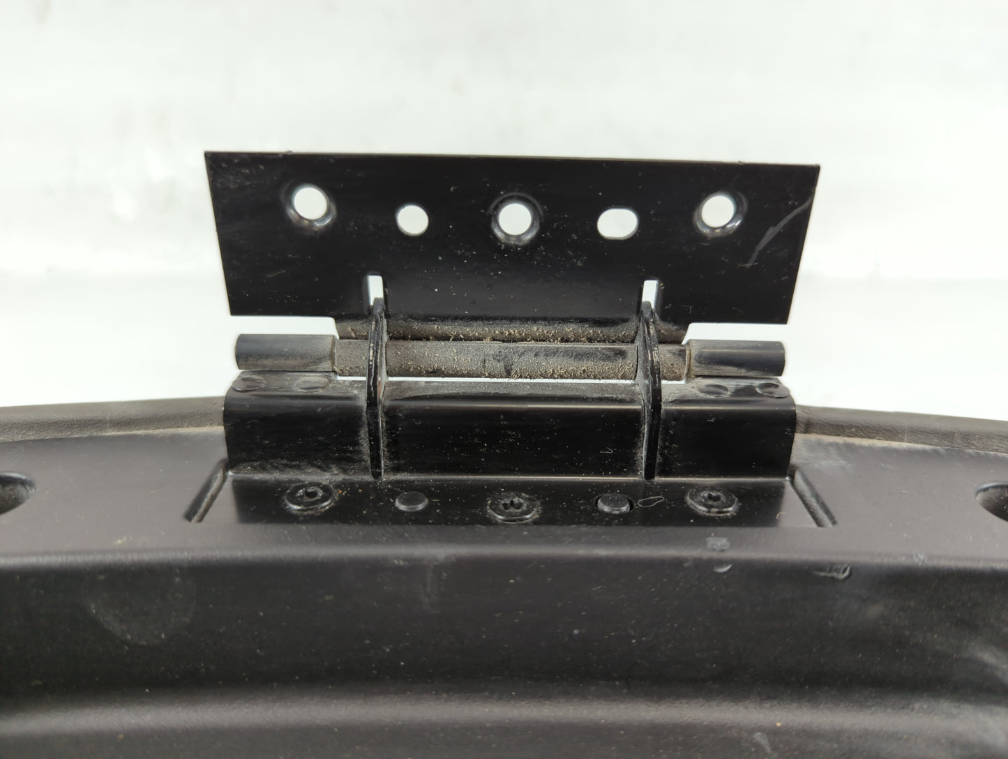2008 Nissan Frontier Center Console Armrest Cover Lid Fits OEM Used Auto Parts - Oemusedautoparts1.com