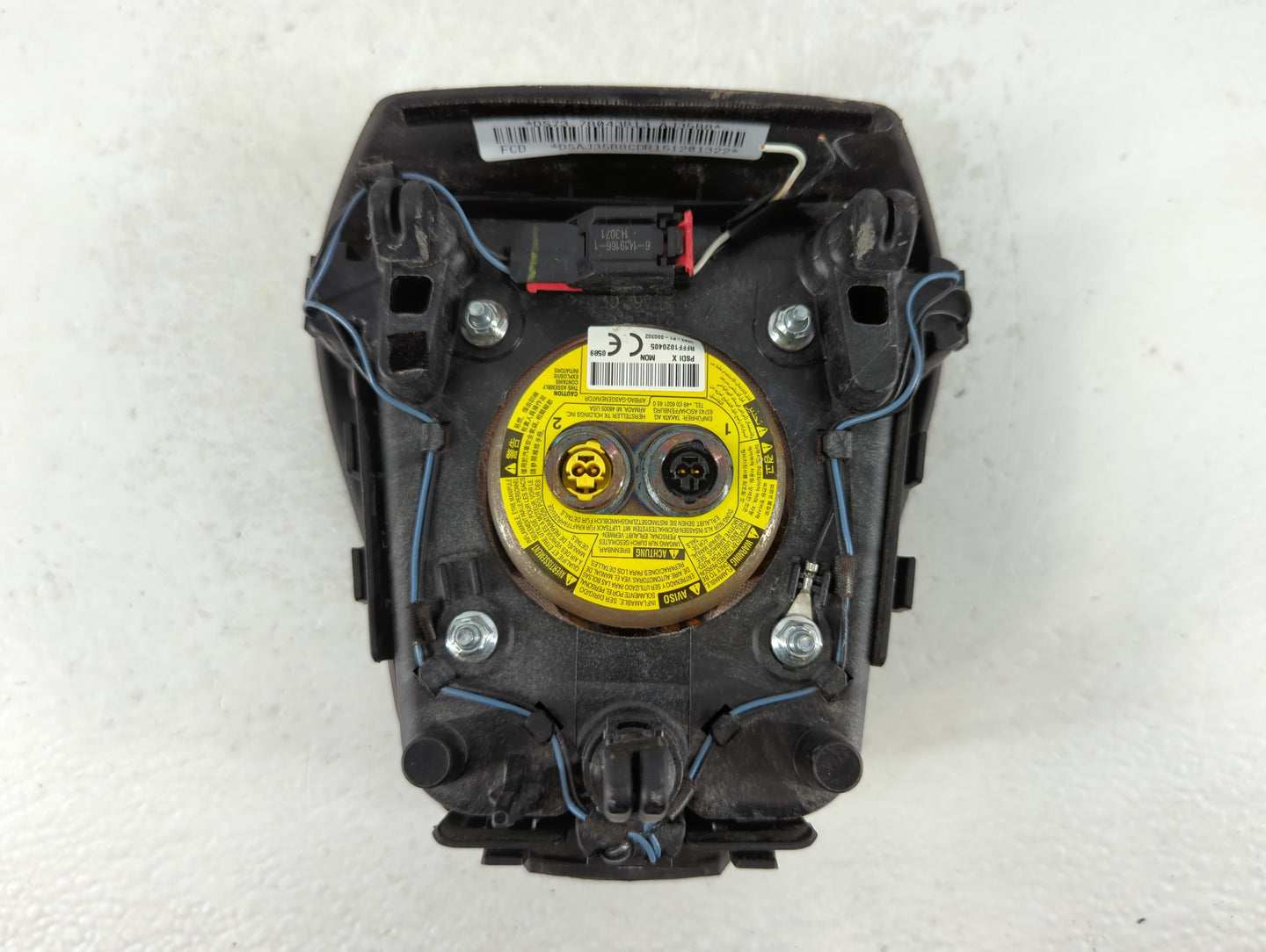 2015 Ford Fusion Air Bag Driver Left Steering Wheel Mounted P/N:AJ35B8 78043B13 Fits Fits 2004 2005 OEM Used Auto Parts - Oemusedautoparts1.com