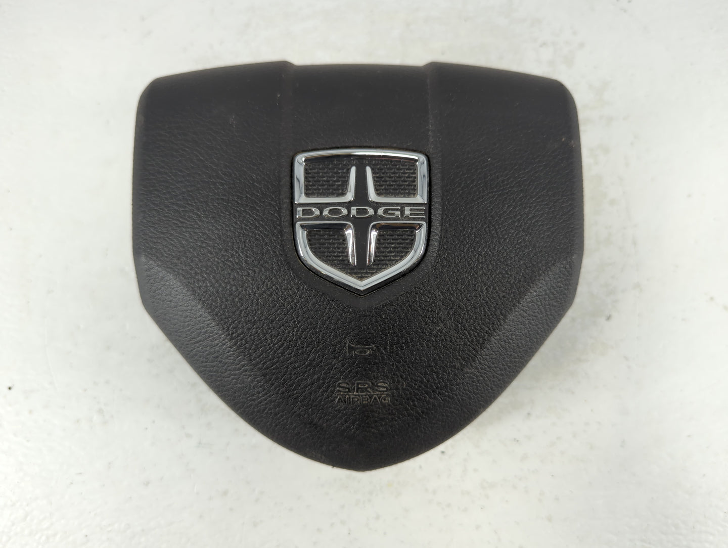 2013 Dodge Charger Air Bag Passenger Right Knee OEM P/N:P1UA581X9AD Fits OEM Used Auto Parts - Oemusedautoparts1.com