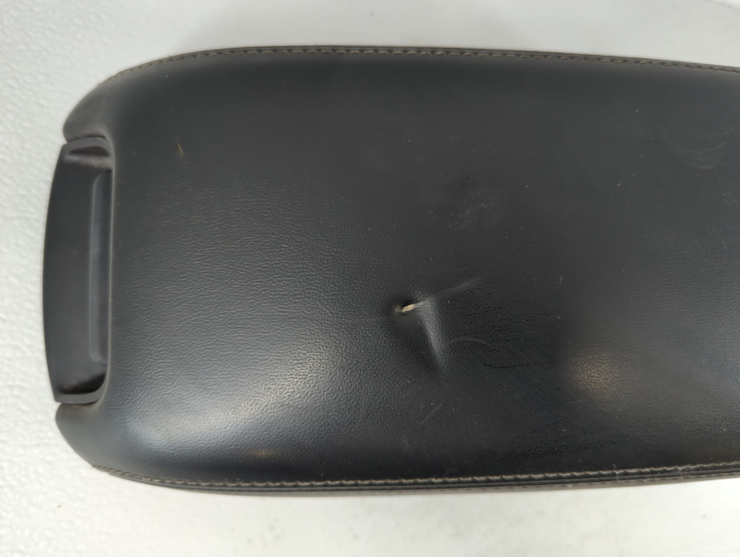 2012 Dodge Journey Center Console Armrest Cover Lid Fits OEM Used Auto Parts - Oemusedautoparts1.com
