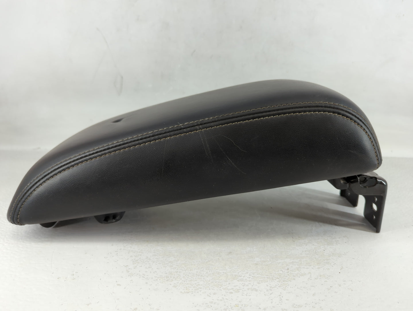 2012 Dodge Journey Center Console Armrest Cover Lid Fits OEM Used Auto Parts - Oemusedautoparts1.com