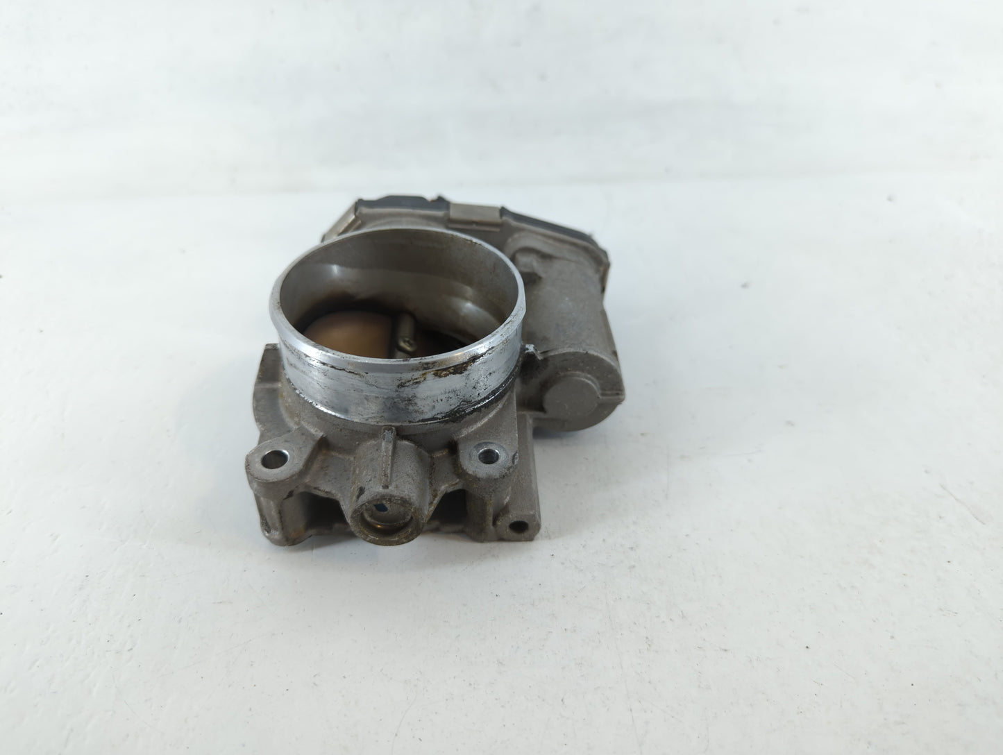 2008-2011 Buick Enclave Throttle Body P/N:3510C 995AA Fits Fits 2007 2008 2009 2010 2011 OEM Used Auto Parts - Oemusedautoparts1.com