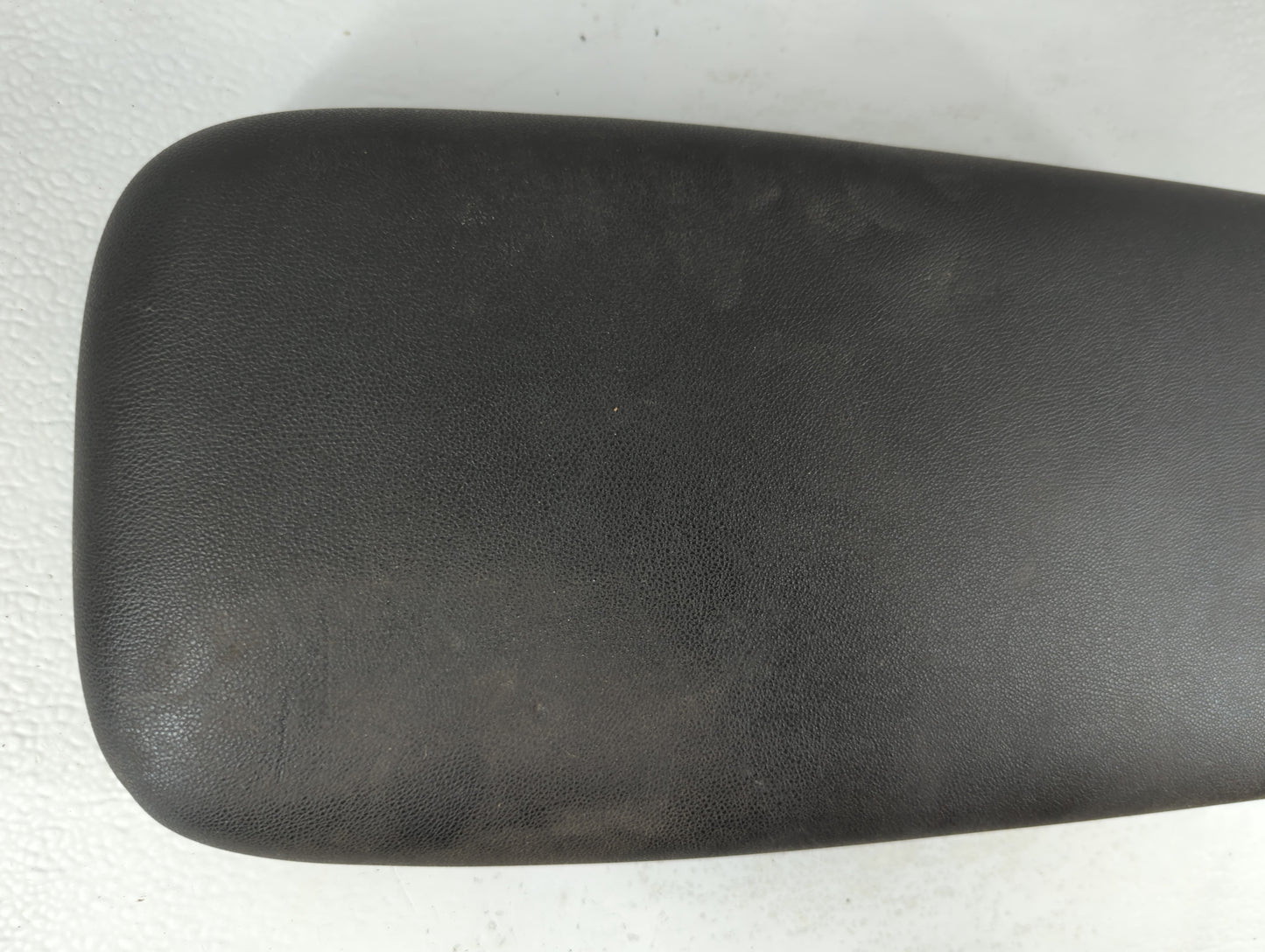 2018 Chevrolet Equinox Center Console Armrest Cover Lid Fits OEM Used Auto Parts - Oemusedautoparts1.com