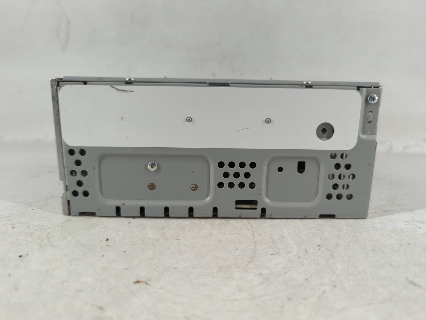 2019-2020 Ford Fusion Radio AM FM Cd Player Receiver Replacement P/N:KS7T-18D818-YB Fits Fits 2019 2020 OEM Used Auto Parts - Oemusedautoparts1.com