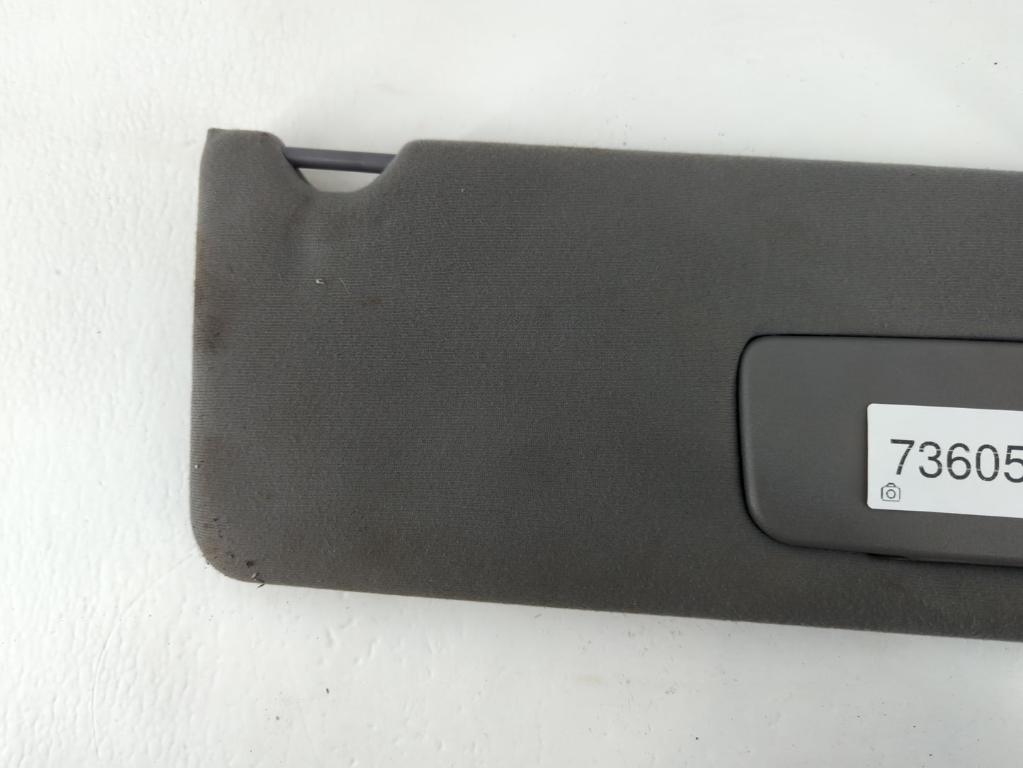 2005-2006 Toyota Tundra Sun Visor Shade Replacement Passenger Right Mirror Fits Fits 2005 2006 OEM Used Auto Parts - Oemusedautoparts1.com