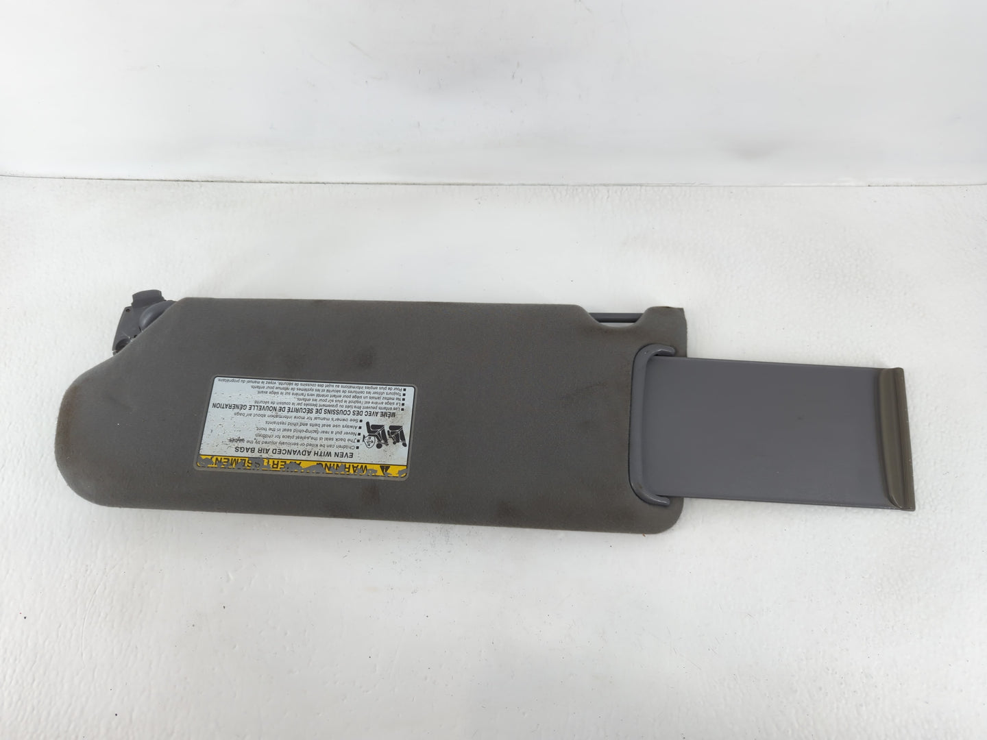 2005-2006 Toyota Tundra Sun Visor Shade Replacement Passenger Right Mirror Fits Fits 2005 2006 OEM Used Auto Parts - Oemusedautoparts1.com