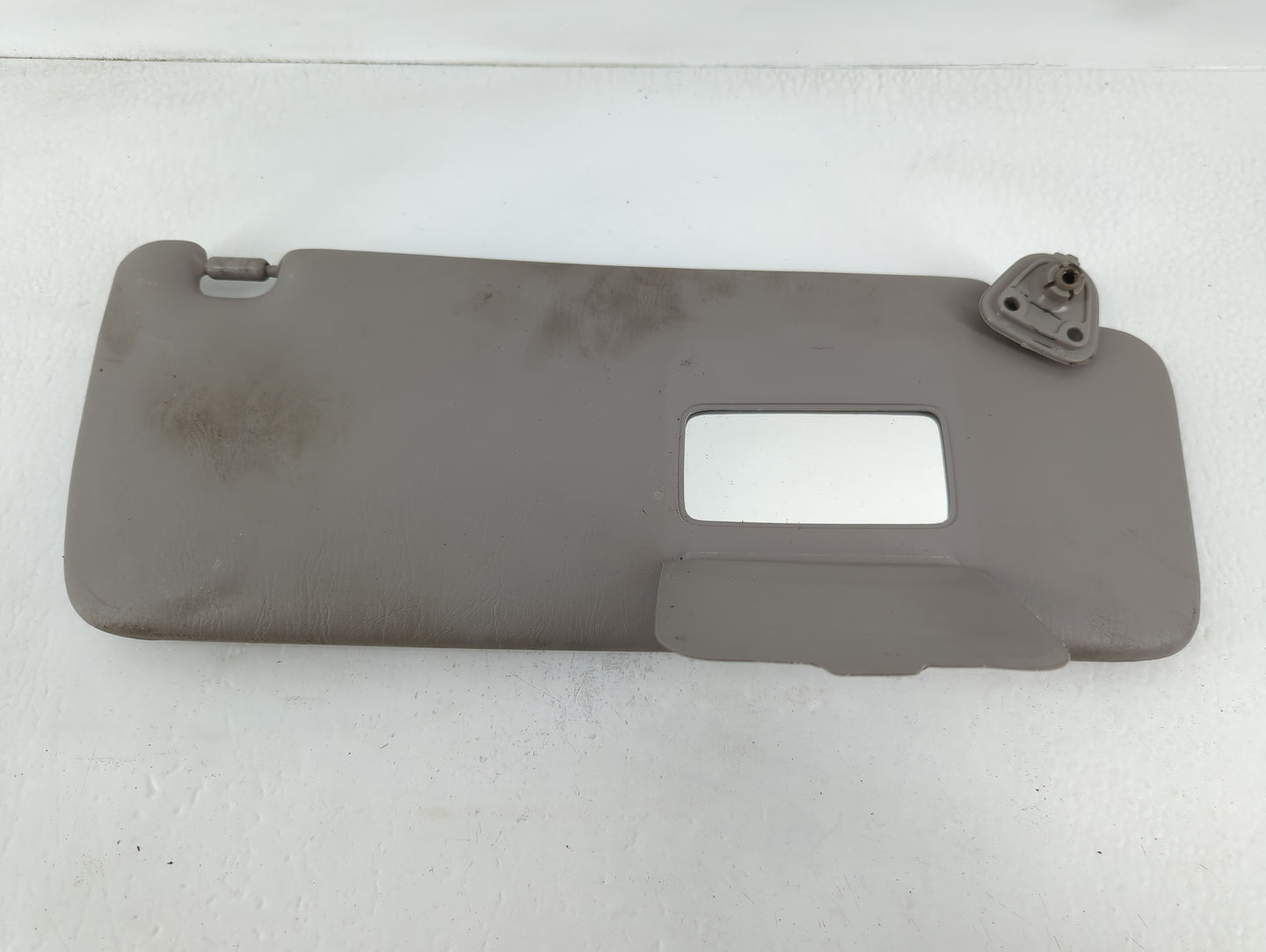 2001-2003 Toyota Highlander Sun Visor Shade Replacement Passenger Right Mirror Fits Fits 2001 2002 2003 OEM Used Auto Parts - Oemusedautoparts1.com