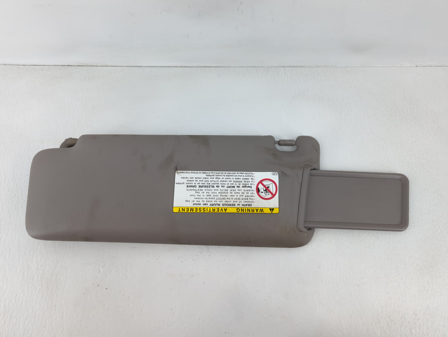 2001-2003 Toyota Highlander Sun Visor Shade Replacement Passenger Right Mirror Fits Fits 2001 2002 2003 OEM Used Auto Parts - Oemusedautoparts1.com