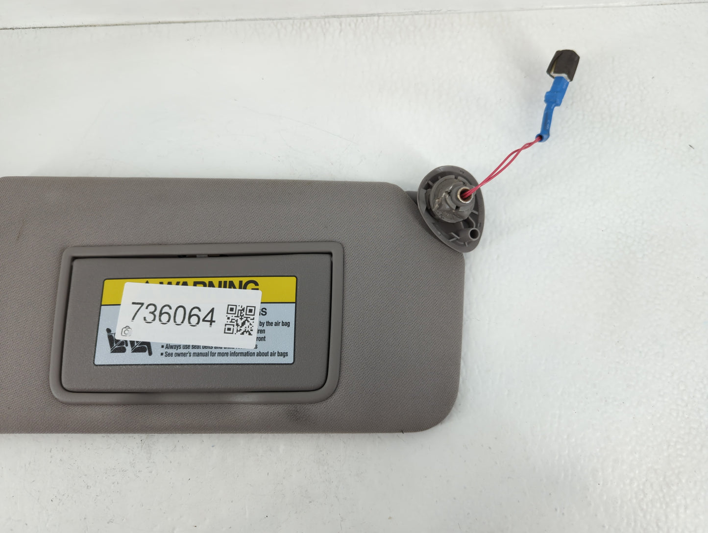 2010 Honda Crosstour Sun Visor Shade Replacement Passenger Right Mirror Fits Fits 2011 OEM Used Auto Parts - Oemusedautoparts1.com