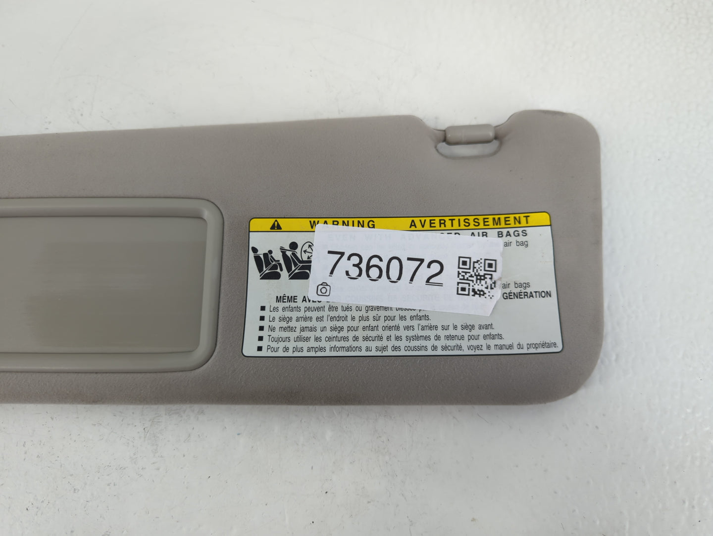 2010-2011 Lexus Es350 Sun Visor Shade Replacement Driver Left Mirror Fits Fits 2010 2011 OEM Used Auto Parts - Oemusedautoparts1.com
