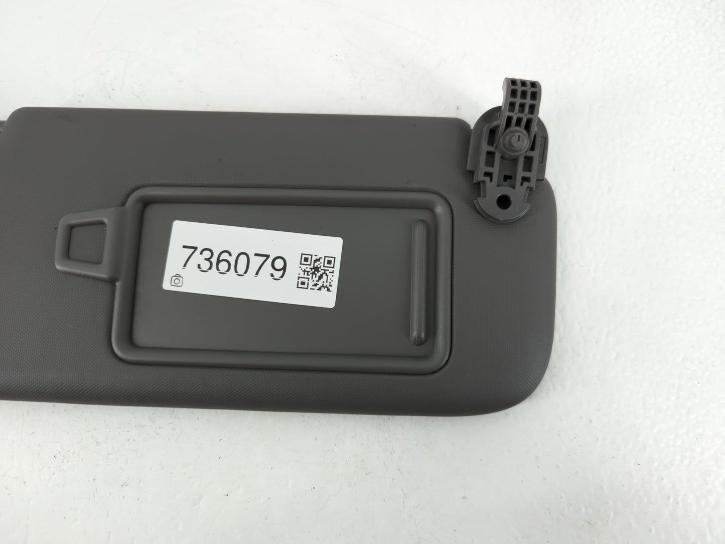 2021-2022 Hyundai Elantra Sun Visor Shade Replacement Passenger Right Mirror Fits Fits 2021 2022 OEM Used Auto Parts - Oemusedautoparts1.com