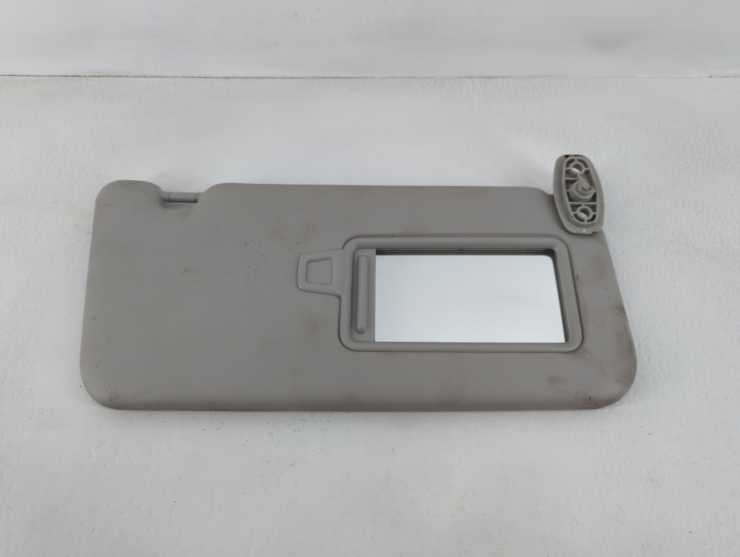 2020-2021 Kia Soul Sun Visor Shade Replacement Driver Left Mirror Fits Fits 2020 2021 OEM Used Auto Parts - Oemusedautoparts1.com