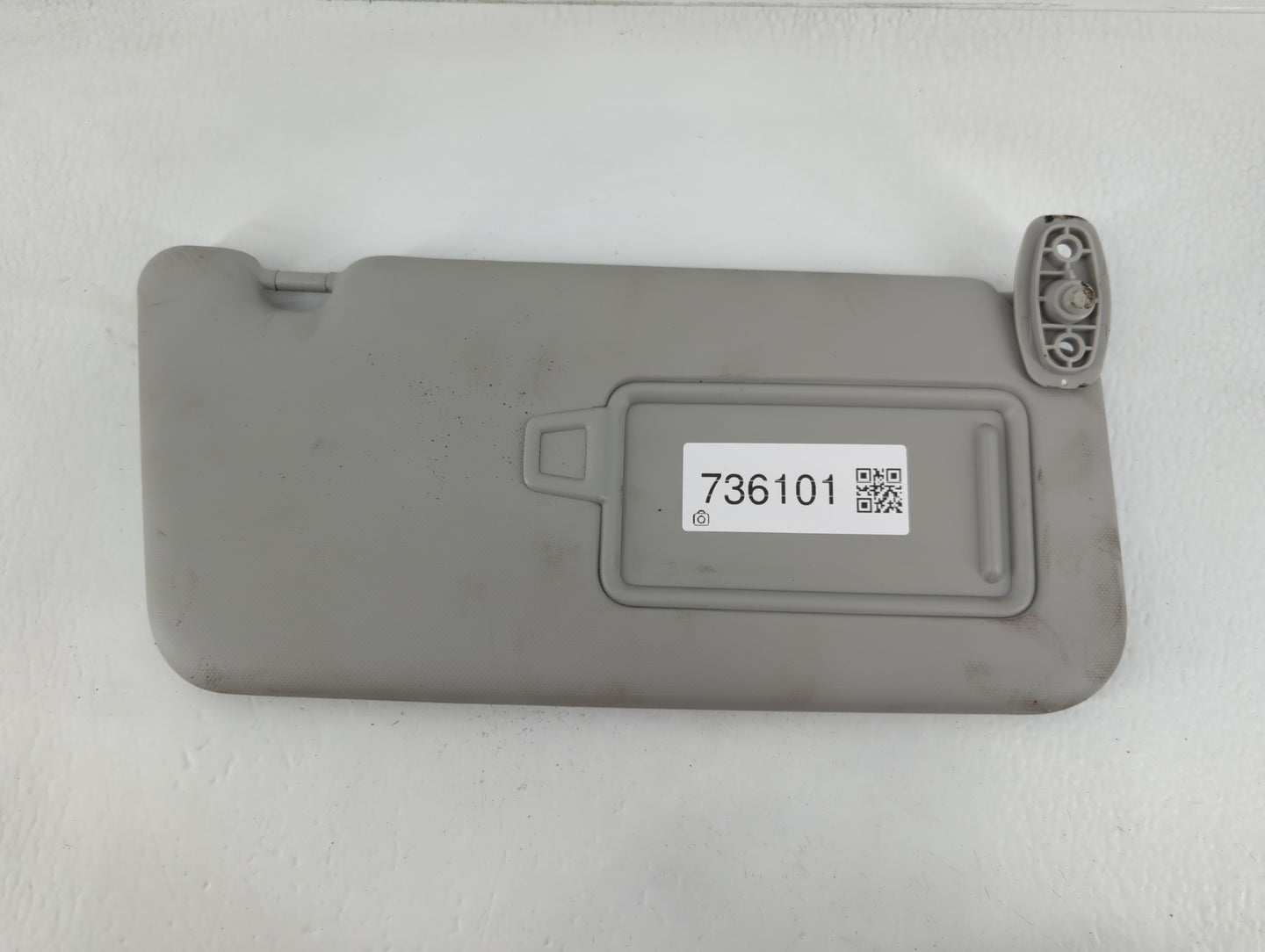 2020-2021 Kia Soul Sun Visor Shade Replacement Driver Left Mirror Fits Fits 2020 2021 OEM Used Auto Parts - Oemusedautoparts1.com