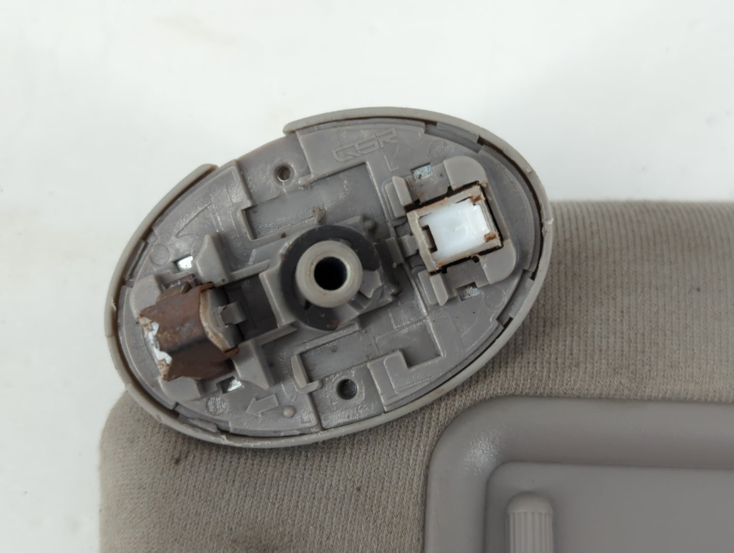 2007-2011 Toyota Camry Sun Visor Shade Replacement Driver Left Mirror Fits Fits 2007 2008 2009 2010 2011 OEM Used Auto Parts - Oemusedautoparts1.com