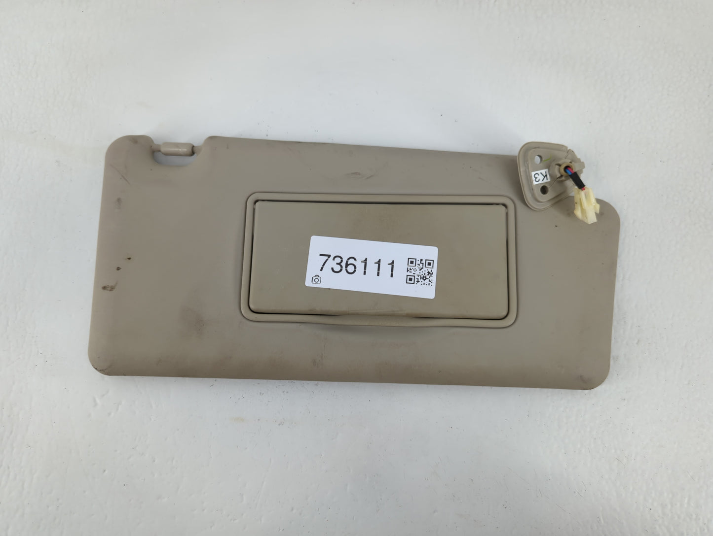 2008-2015 Nissan Rogue Sun Visor Shade Replacement Passenger Right Mirror Fits Fits 2008 2009 2010 2011 2012 2013 2014 2015 OEM Used Auto Parts - Oemusedautoparts1.com
