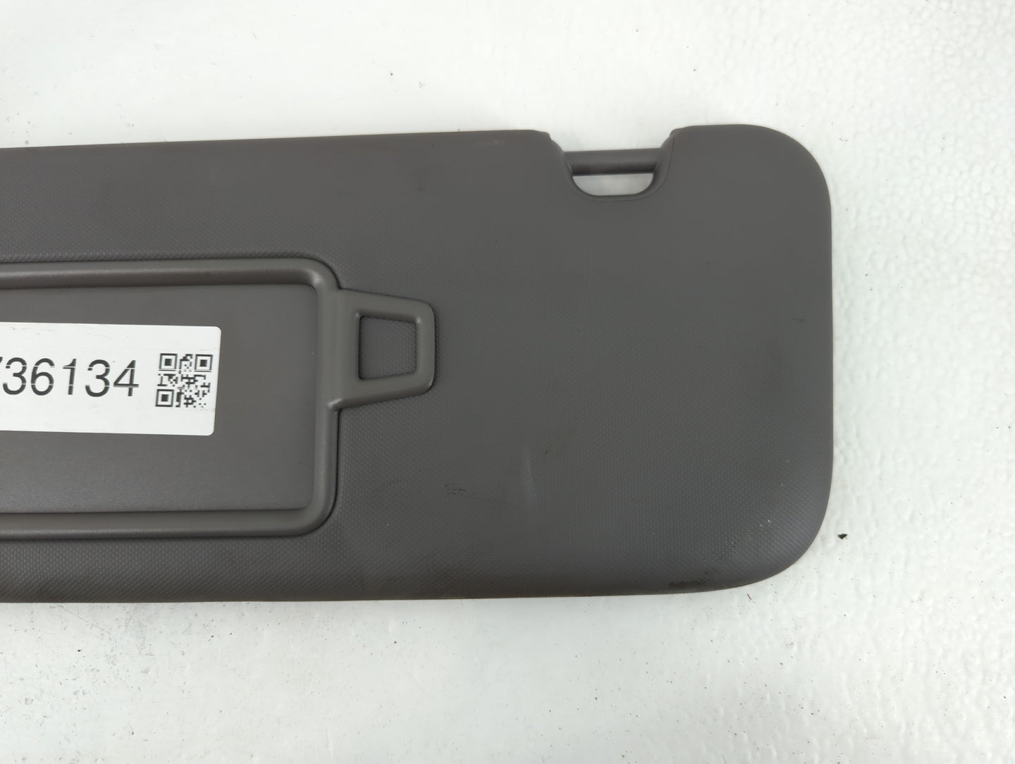 2021-2022 Hyundai Elantra Sun Visor Shade Replacement Driver Left Mirror Fits Fits 2021 2022 OEM Used Auto Parts - Oemusedautoparts1.com