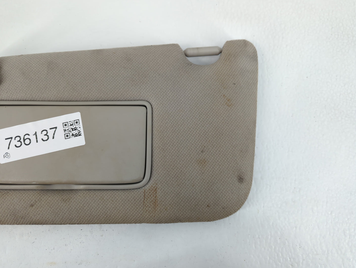 2013-2019 Nissan Sentra Sun Visor Shade Replacement Passenger Right Mirror Fits Fits 2012 2013 2014 2015 2016 2017 2018 2019 OEM Used Auto Parts - Oemusedautoparts1.com
