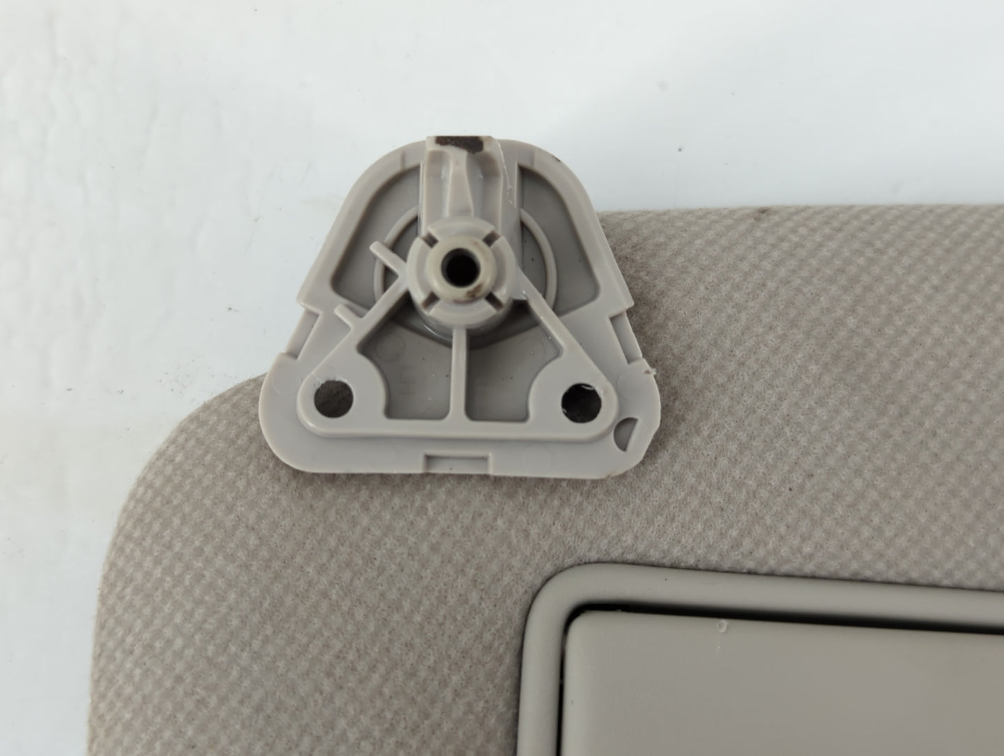 2013-2019 Nissan Sentra Sun Visor Shade Replacement Passenger Right Mirror Fits Fits 2012 2013 2014 2015 2016 2017 2018 2019 OEM Used Auto Parts - Oemusedautoparts1.com