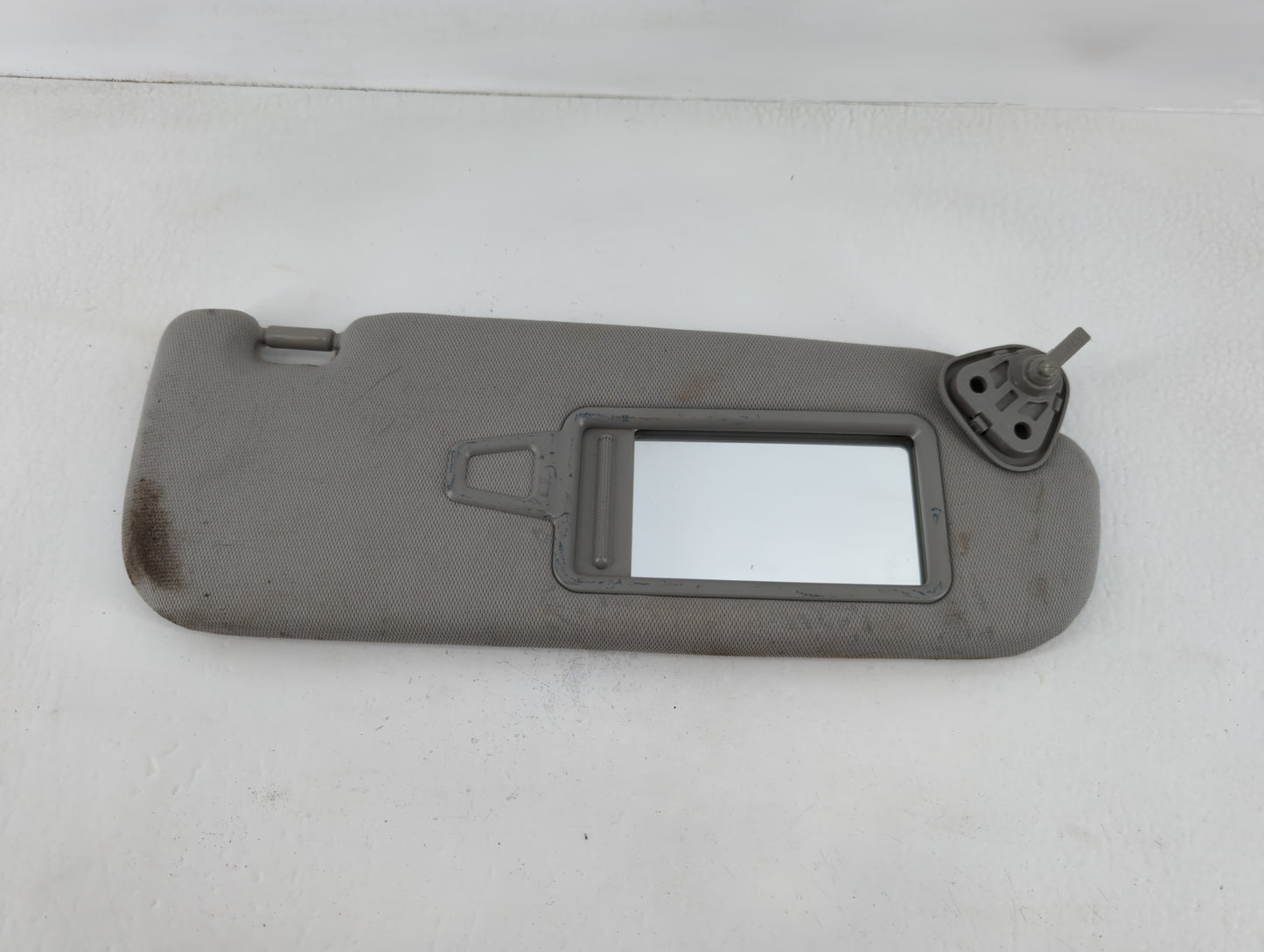 2011-2016 Kia Optima Sun Visor Shade Replacement Passenger Right Mirror Fits Fits 2011 2012 2013 2014 2015 2016 OEM Used Auto Parts - Oemusedautoparts1.com