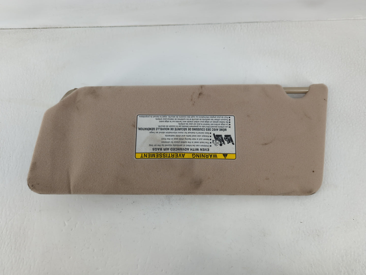 2002-2006 Toyota Camry Sun Visor Shade Replacement Passenger Right Mirror Fits Fits 2002 2003 2004 2005 2006 OEM Used Auto Parts - Oemusedautoparts1.com