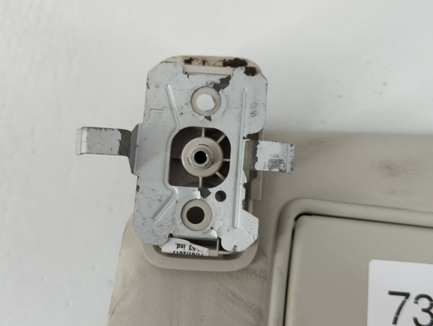 2017-2019 Jaguar Xe Sun Visor Shade Replacement Driver Left Mirror Fits Fits 2017 2018 2019 2020 OEM Used Auto Parts - Oemusedautoparts1.com