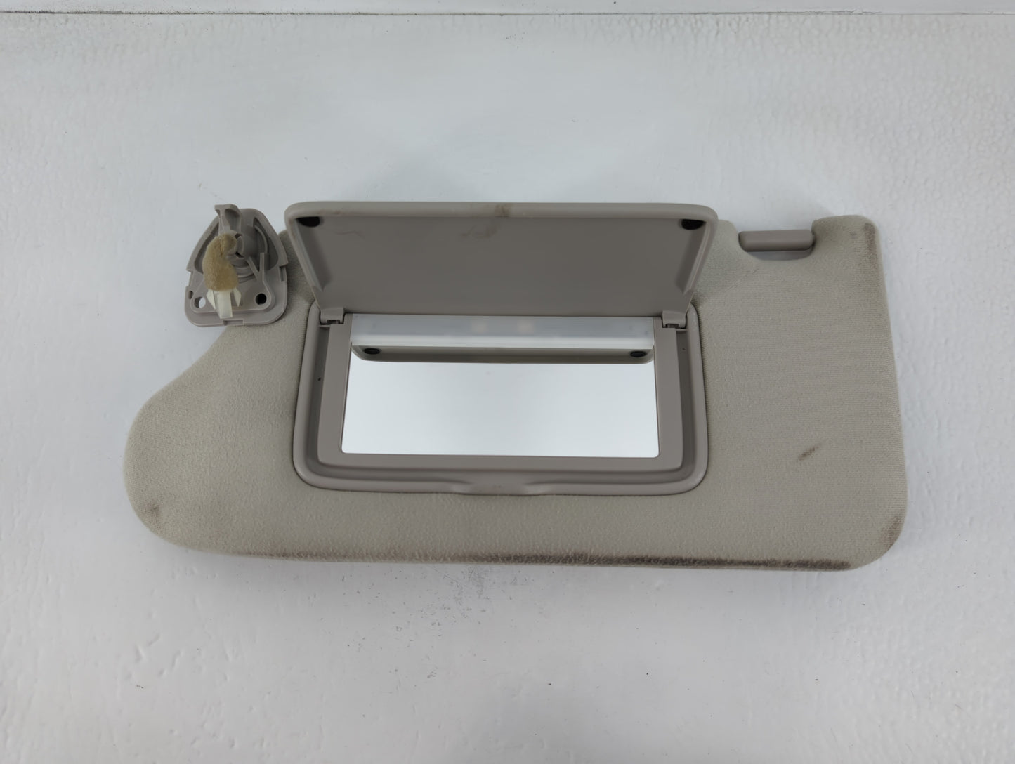 2014-2019 Infiniti Q70 Sun Visor Shade Replacement Passenger Right Mirror Fits Fits 2011 2012 2013 2014 2015 2016 2017 2018 2019 OEM Used Auto Parts - Oemusedautoparts1.com