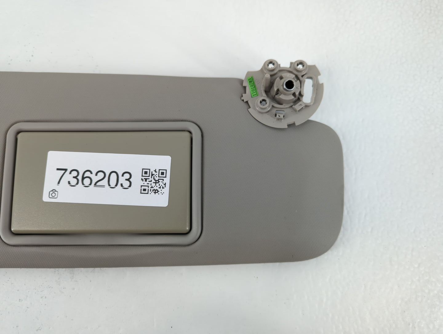 2011-2016 Chevrolet Cruze Sun Visor Shade Replacement Passenger Right Mirror Fits Fits 2011 2012 2013 2014 2015 2016 OEM Used Auto Parts - Oemusedautoparts1.com