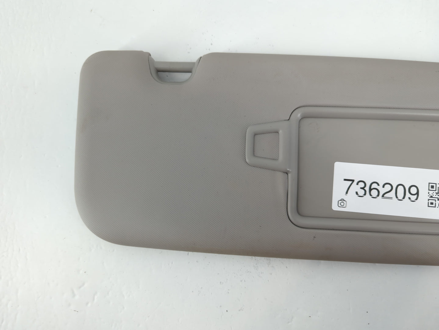 2017-2018 Kia Forte Sun Visor Shade Replacement Passenger Right Mirror Fits Fits 2017 2018 OEM Used Auto Parts - Oemusedautoparts1.com