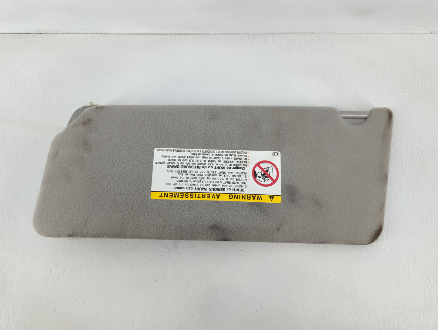 2002-2006 Toyota Camry Sun Visor Shade Replacement Passenger Right Mirror Fits Fits 2002 2003 2004 2005 2006 OEM Used Auto Parts - Oemusedautoparts1.com