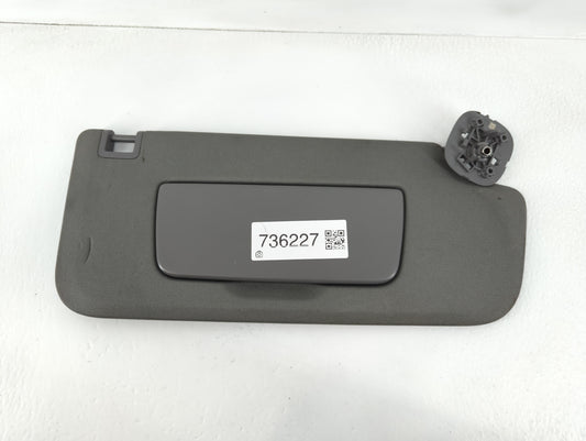2019-2022 Chevrolet Silverado 1500 Sun Visor Shade Replacement Passenger Right Mirror Fits Fits 2019 2020 2021 2022 OEM Used Auto Parts